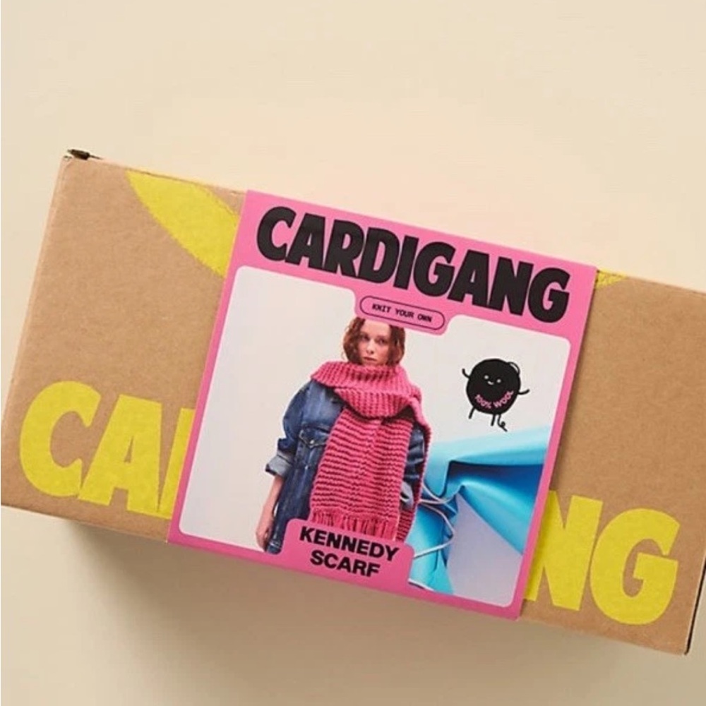 NWT $170 Anthropologie x Cardigang The Kennedy Scarf Knit Kit Rose